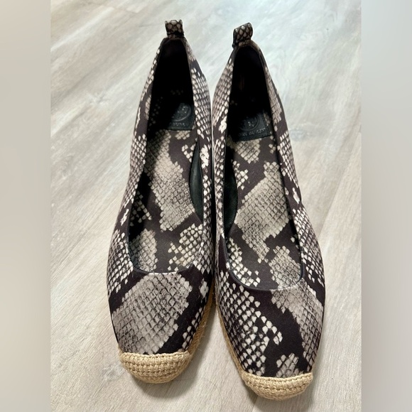 Tory Burch Satin Espadrilles Wedges Women 8.5 Heather Snake - Picture 10 of 15